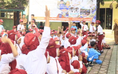 Menyemai Kepedulian : Aksi “Tunas Bumi” Mengenal Bahaya Banjir di SDN 1 Tawangsari
